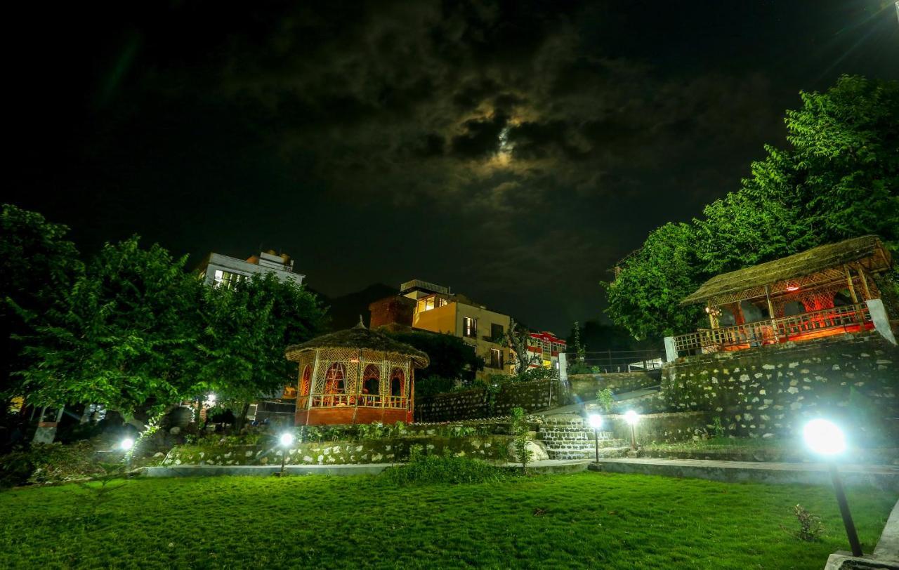 Raj Resort Rishikesh Tapovan ภายนอก รูปภาพ