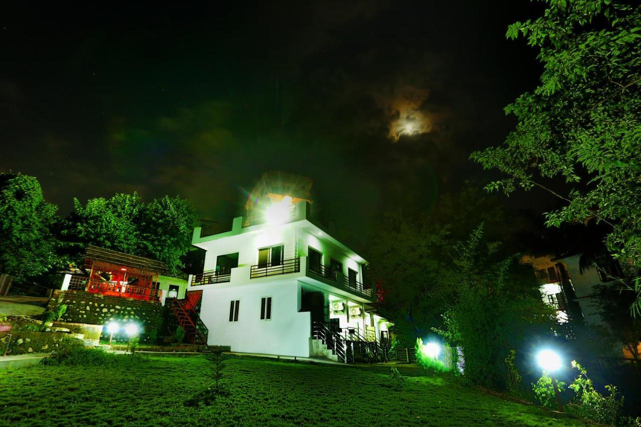 Raj Resort Rishikesh Tapovan ภายนอก รูปภาพ