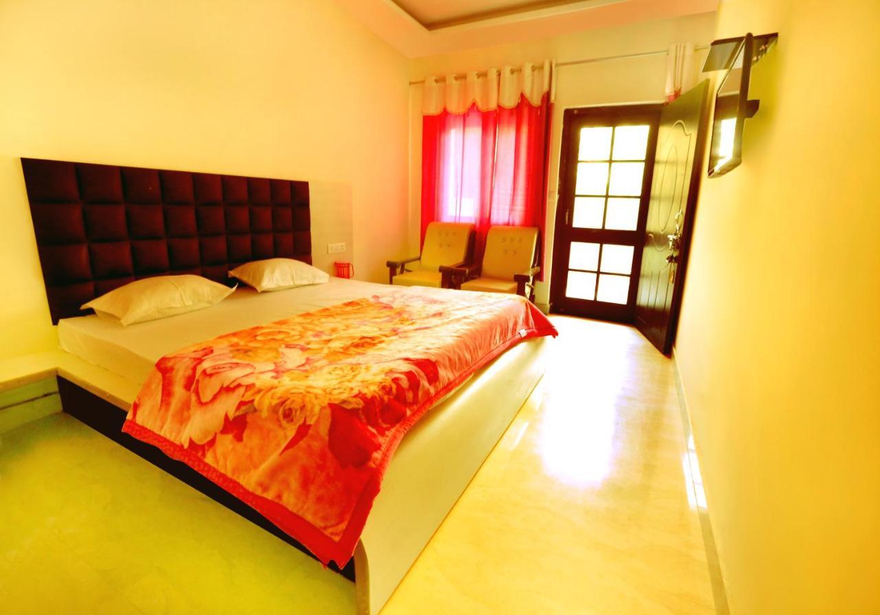 Raj Resort Rishikesh Tapovan ภายนอก รูปภาพ