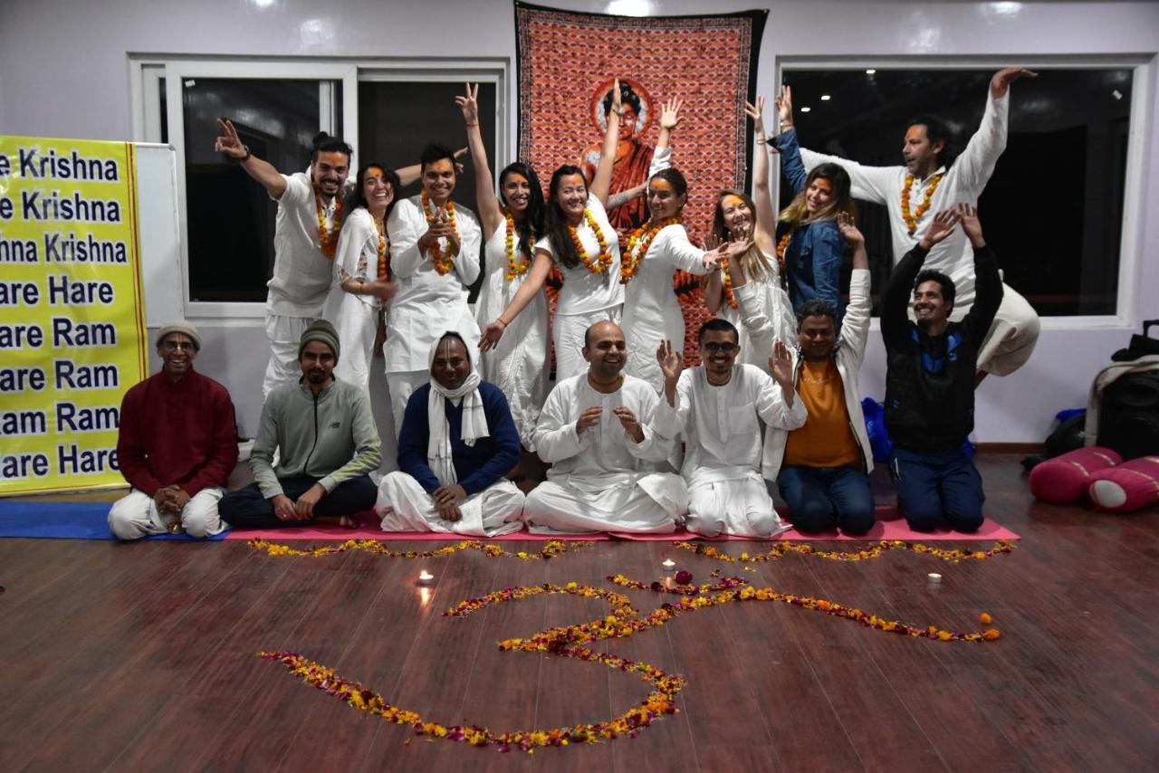Raj Resort Rishikesh Tapovan ภายนอก รูปภาพ