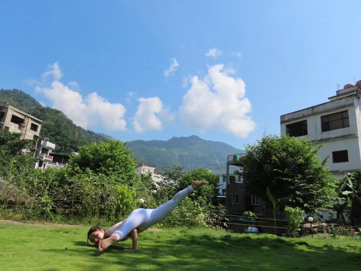 Raj Resort Rishikesh Tapovan ภายนอก รูปภาพ